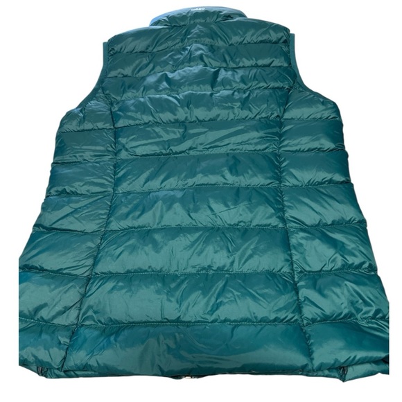 Eddie Bauer Green Quilted Vest with Stand-Up Collar - Picture 2 of 7